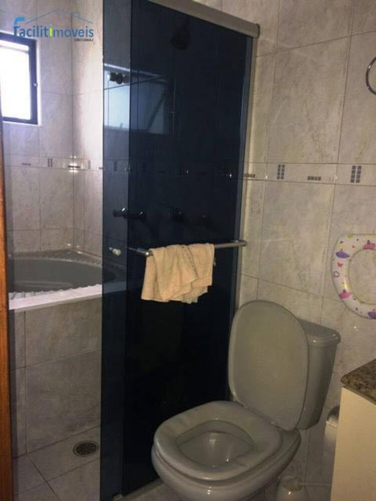 Apartamento para alugar com 3 quartos, 94m² - Foto 2