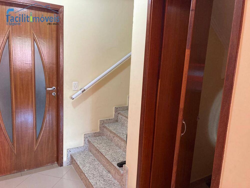 Sobrado, 3 quartos, 168 m² - Foto 1