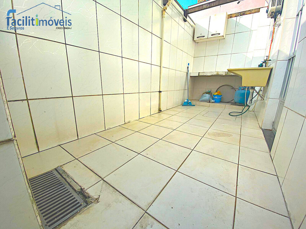 Casa, 4 quartos, 180 m² - Foto 4