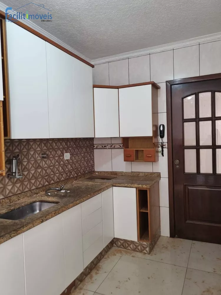 Apartamento à venda com 2 quartos, 70m² - Foto 4