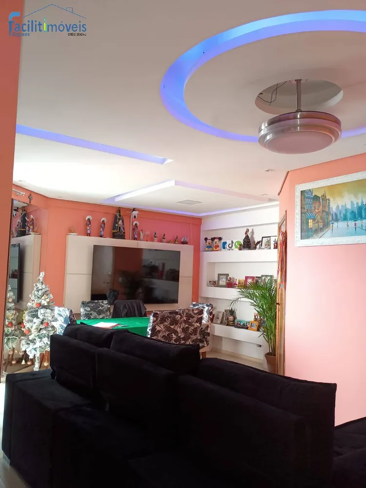 Apartamento, 5 quartos - Foto 1