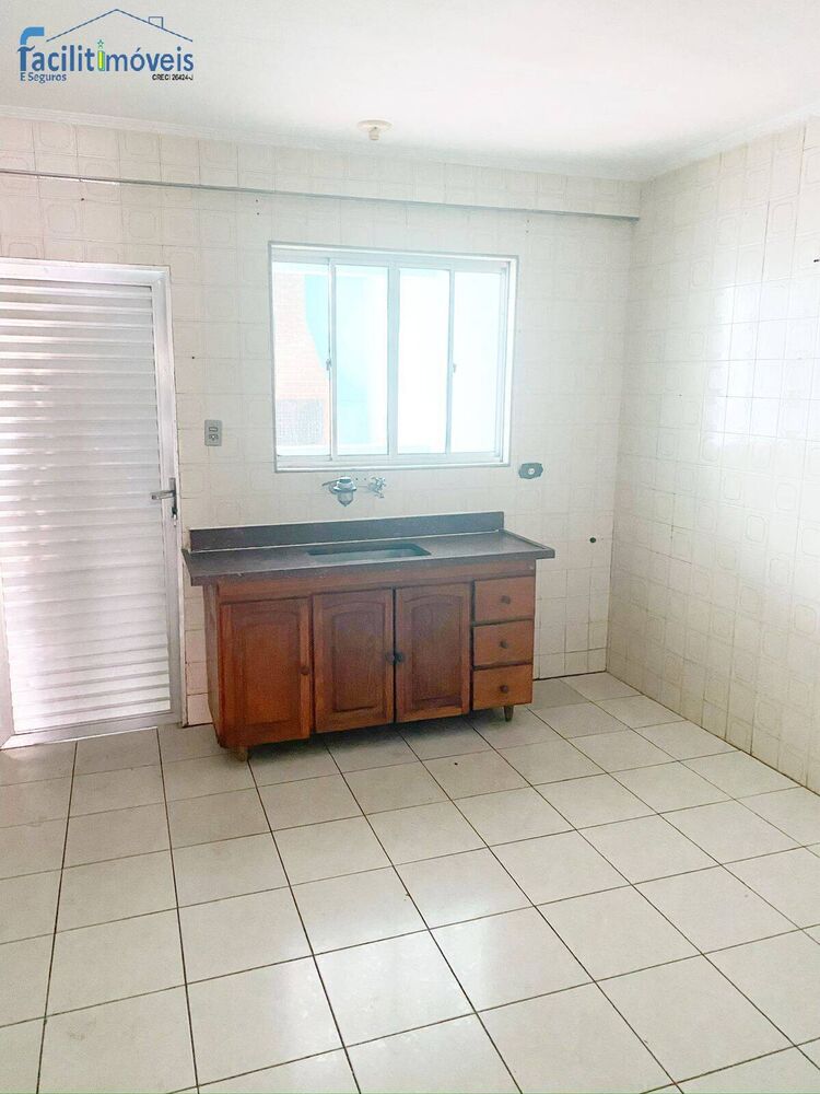 Sobrado à venda com 2 quartos, 75m² - Foto 2