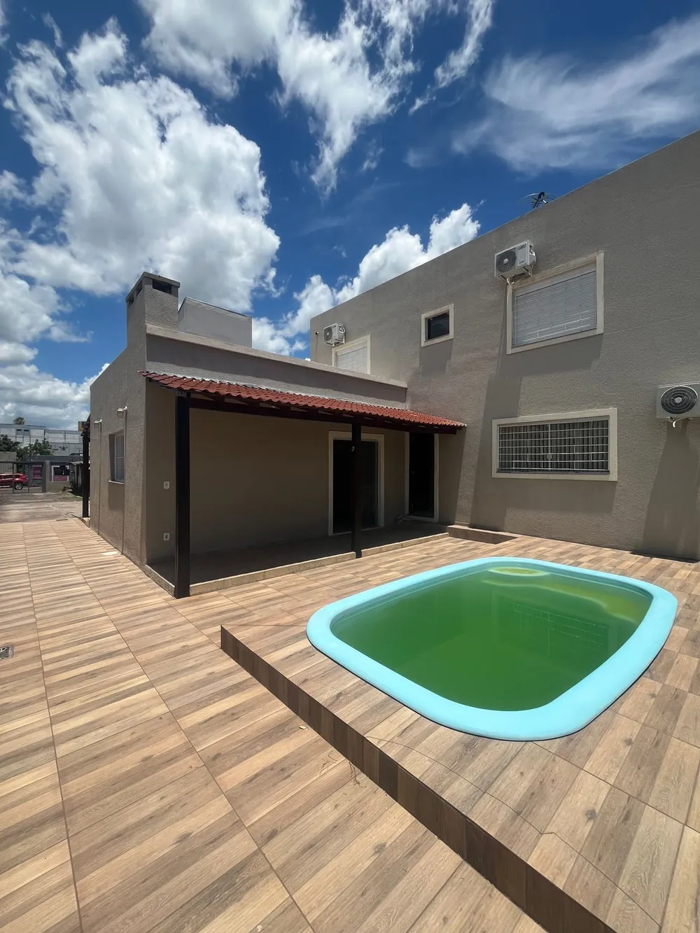 Casa, 4 quartos, 55 m² - Foto 1
