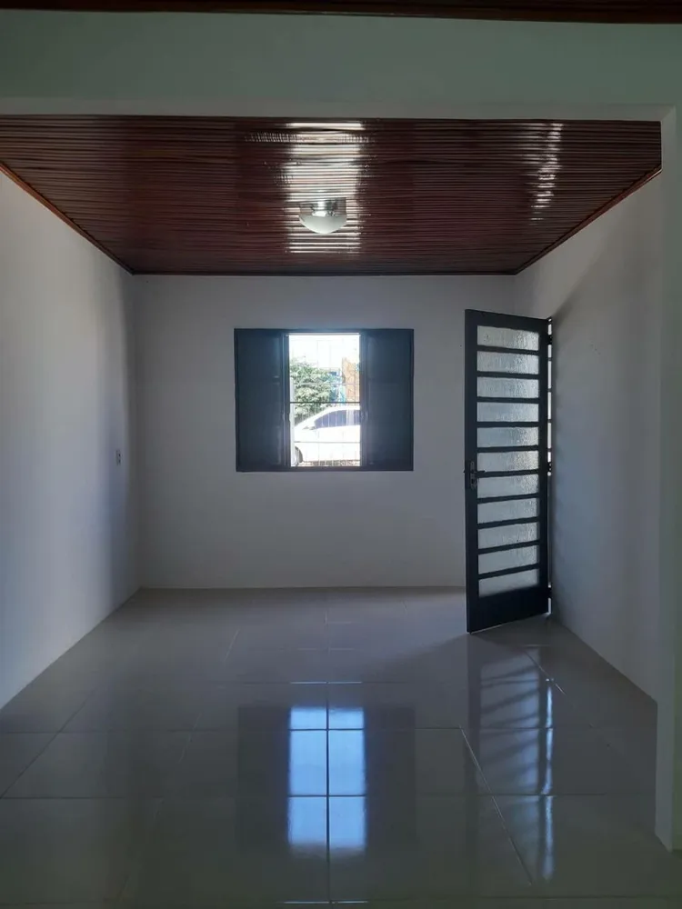 Casa, 2 quartos, 60 m² - Foto 2