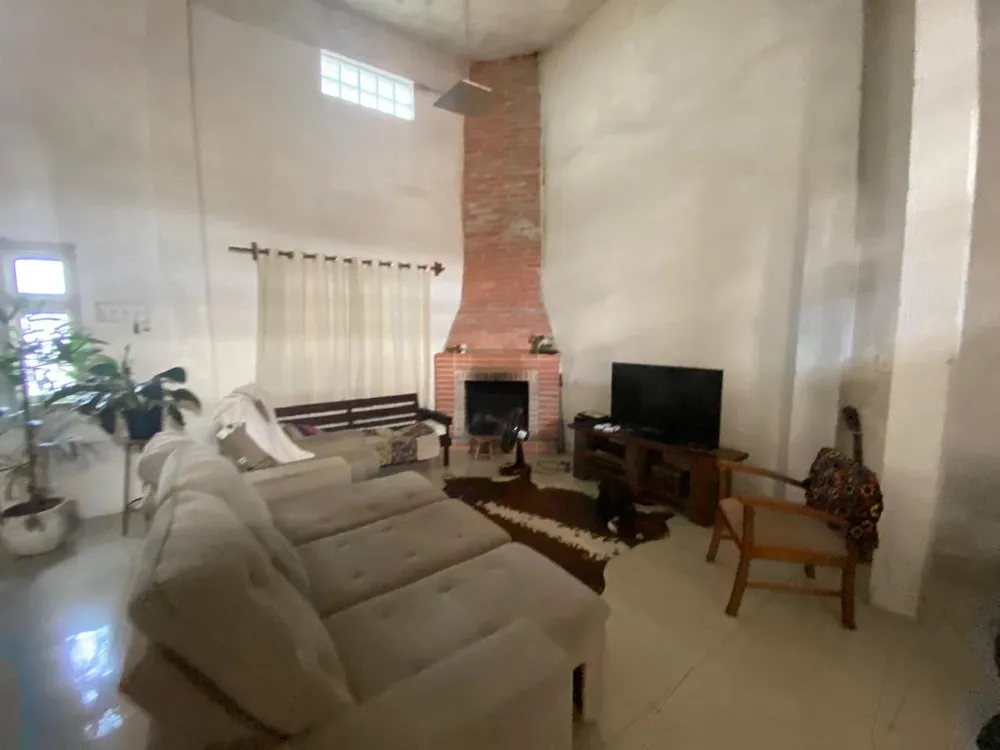 Casa, 3 quartos, 250 m² - Foto 2
