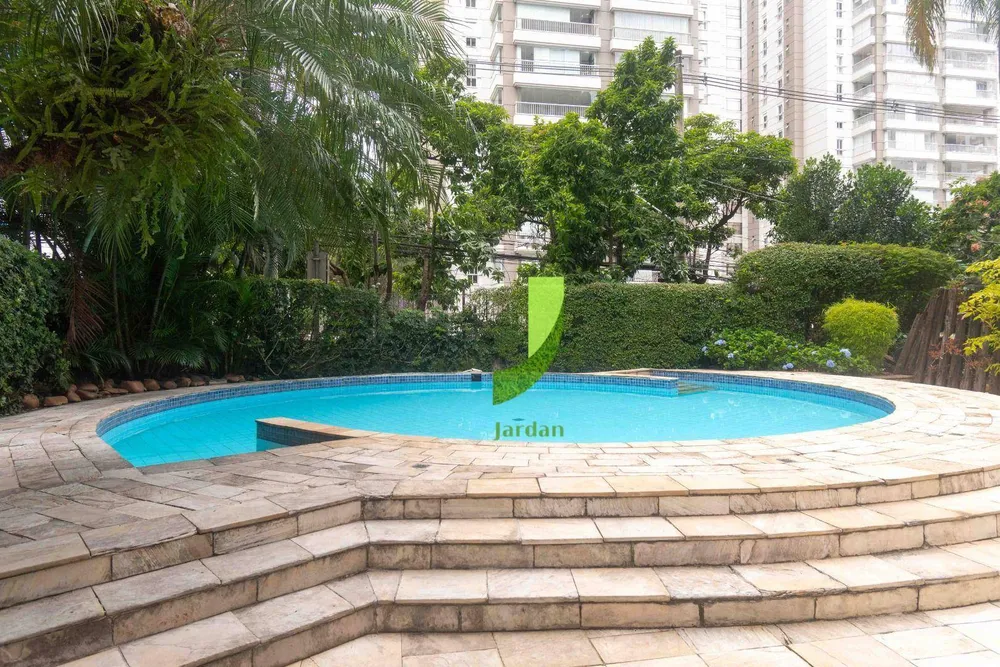 Apartamento, 4 quartos, 200 m² - Foto 1