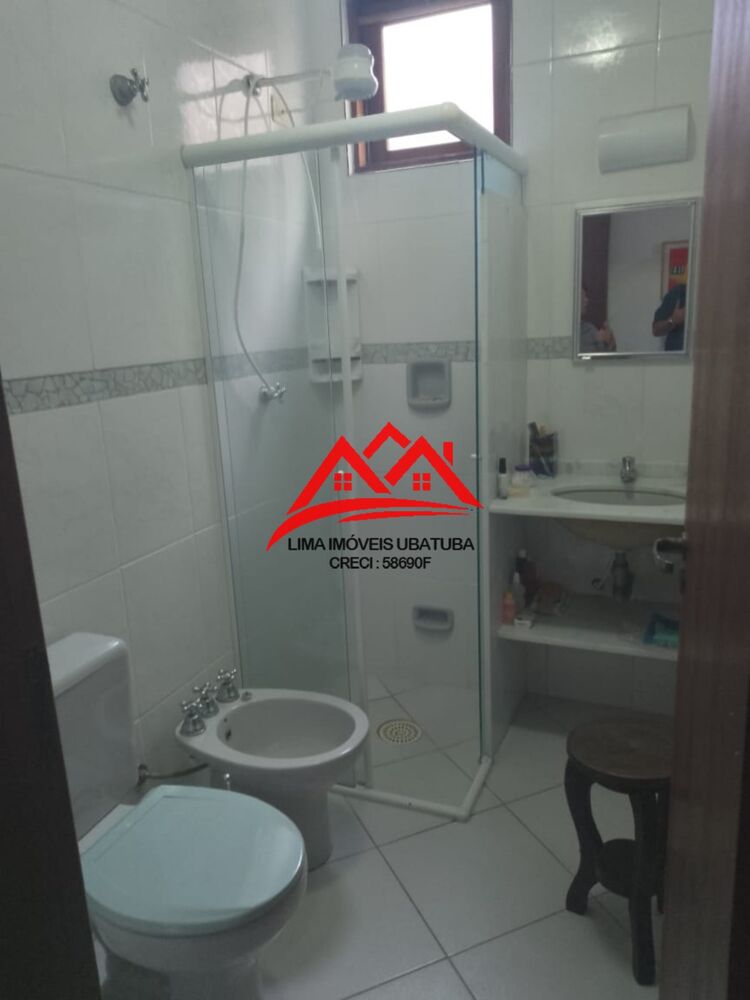 Casa, 5 quartos, 190 m² - Foto 2