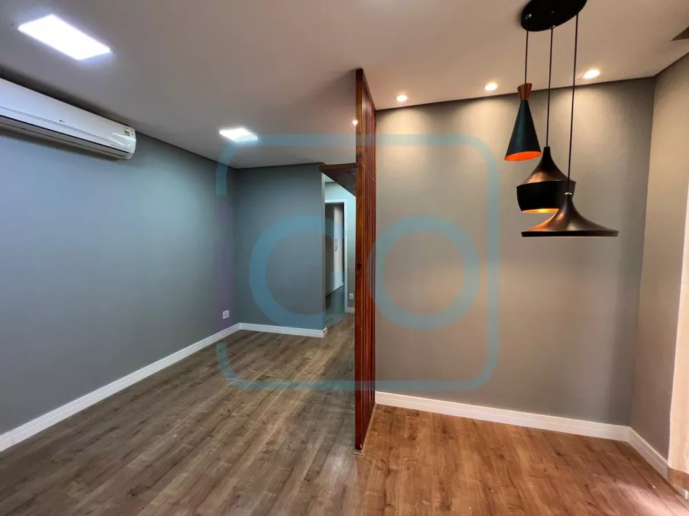 Apartamento à venda com 2 quartos, 65m² - Foto 1