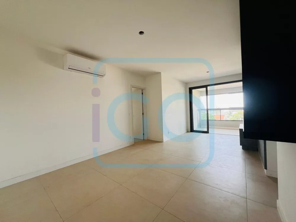 Apartamento para alugar com 3 quartos, 96m² - Foto 2