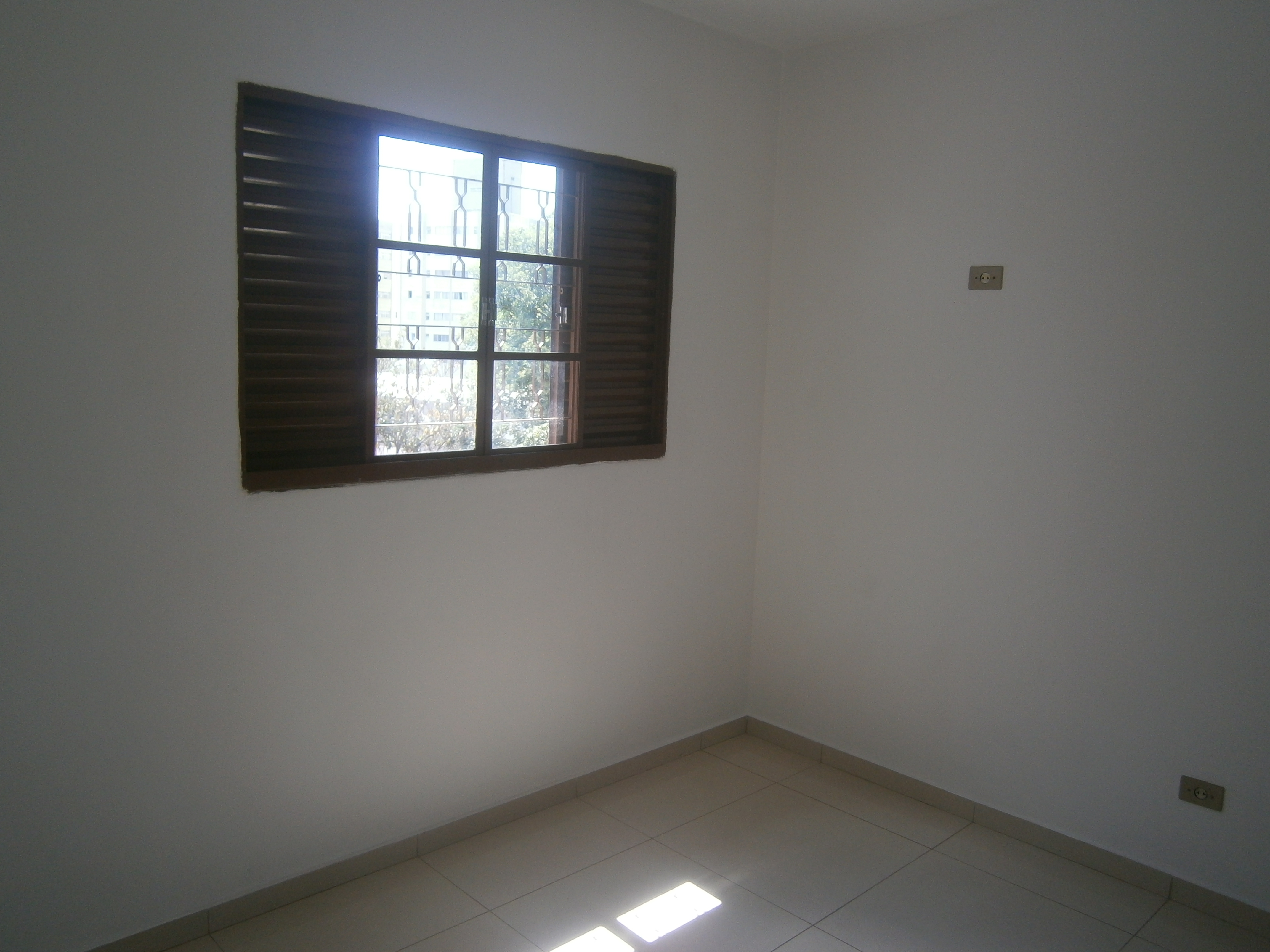 Casa para alugar com 1 quarto, 50m² - Foto 13