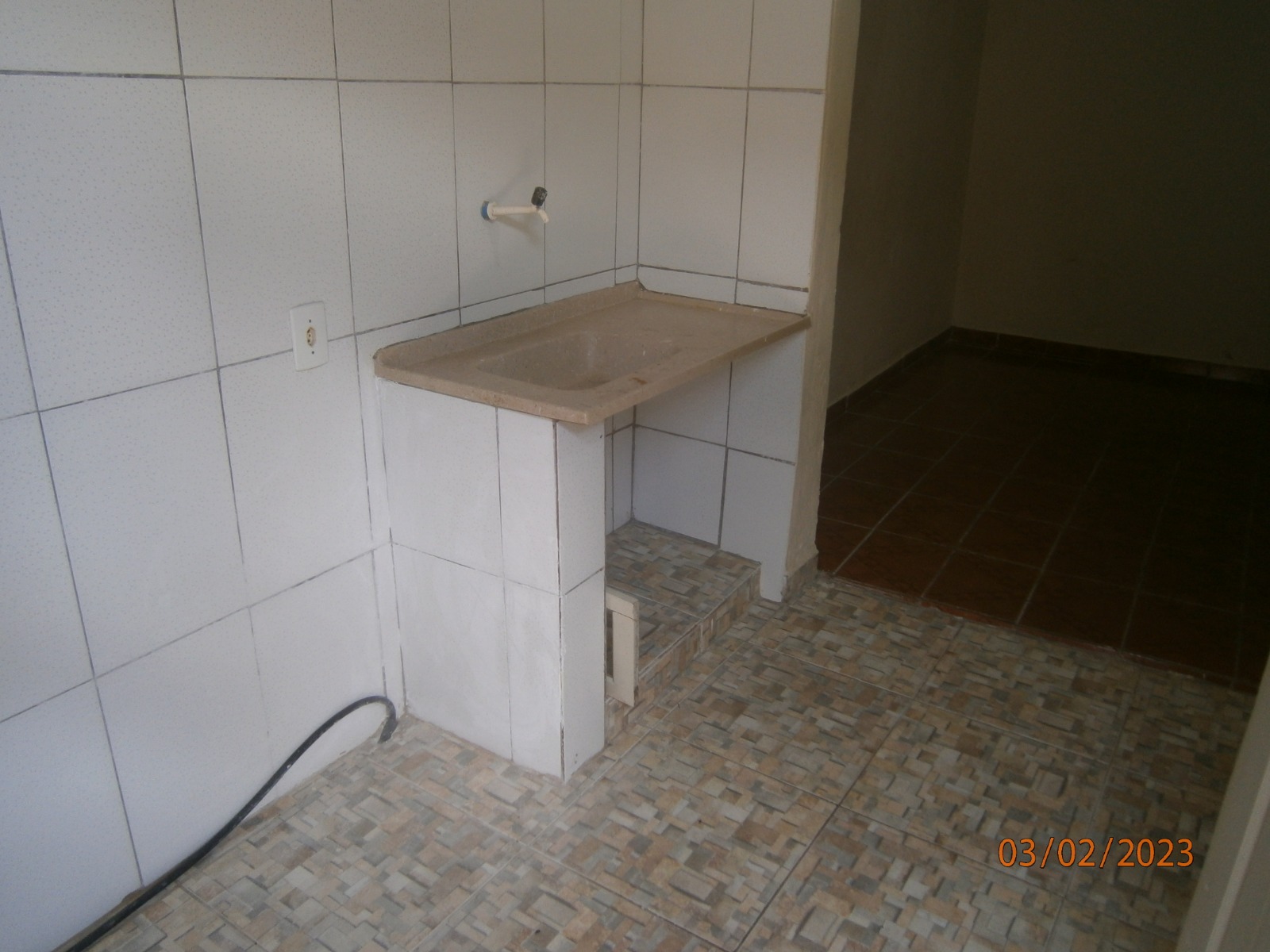 Casa para alugar com 1 quarto, 25m² - Foto 2