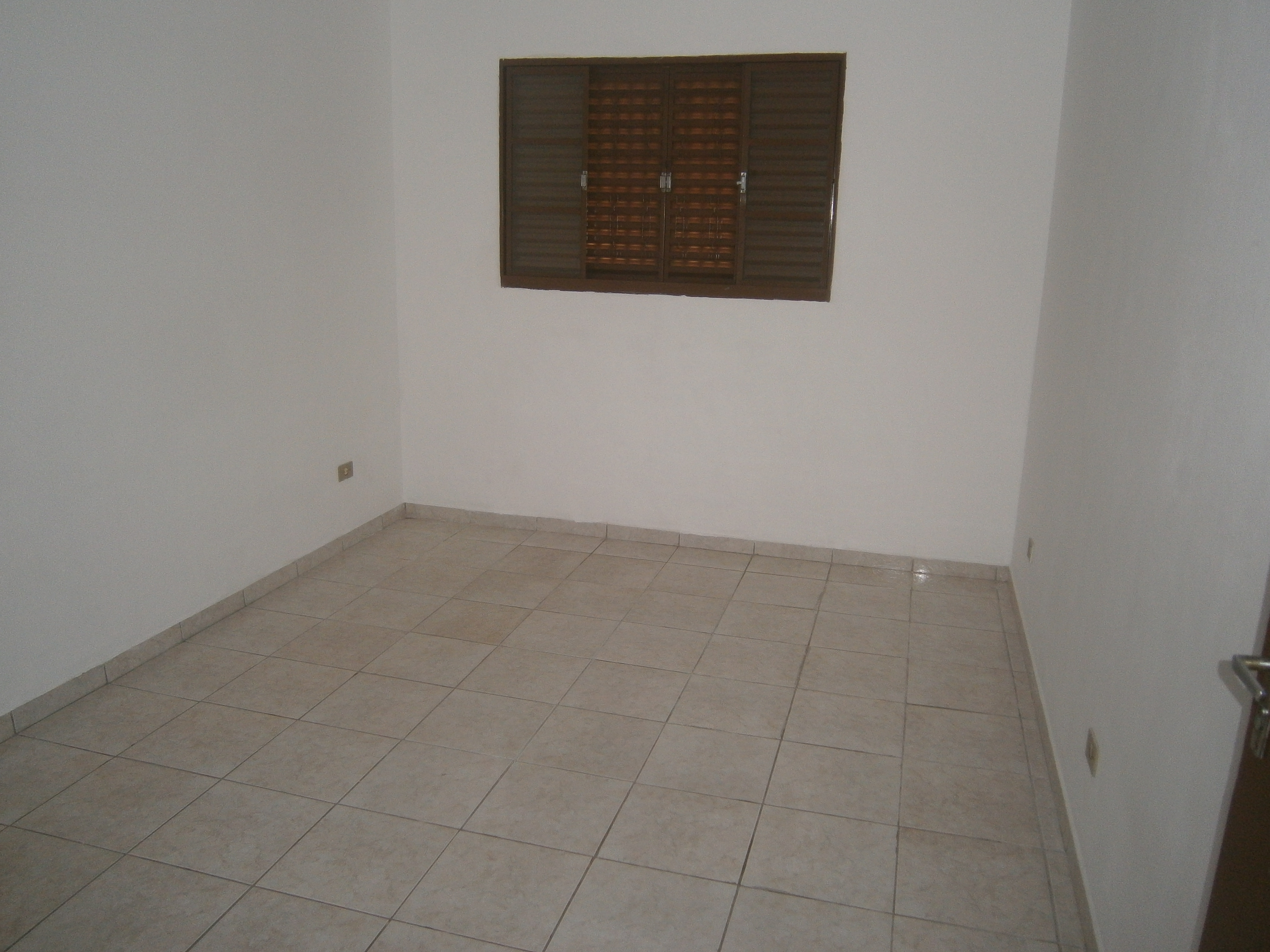 Casa para alugar com 1 quarto, 50m² - Foto 19