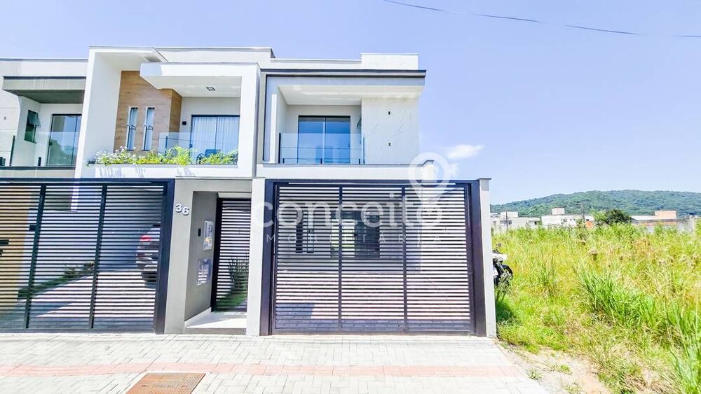 Sobrado à venda com 3 quartos, 145m² - Foto 2
