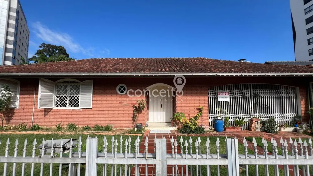 Casa, 3 quartos, 195 m² - Foto 3
