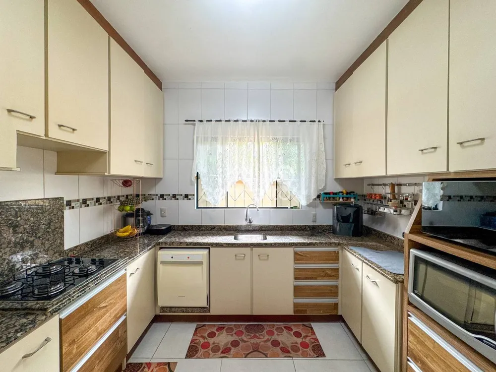 Casa, 4 quartos, 154 m² - Foto 2