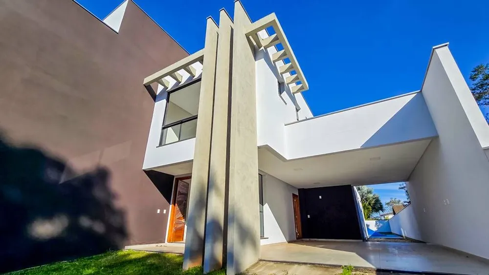 Casa, 3 quartos, 204 m² - Foto 2