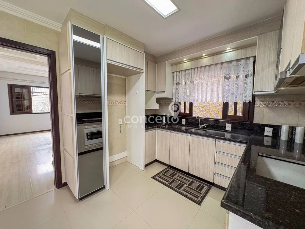 Casa, 3 quartos, 176 m² - Foto 4
