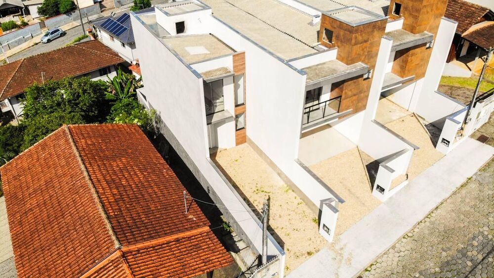 Sobrado à venda com 2 quartos, 80m² - Foto 2