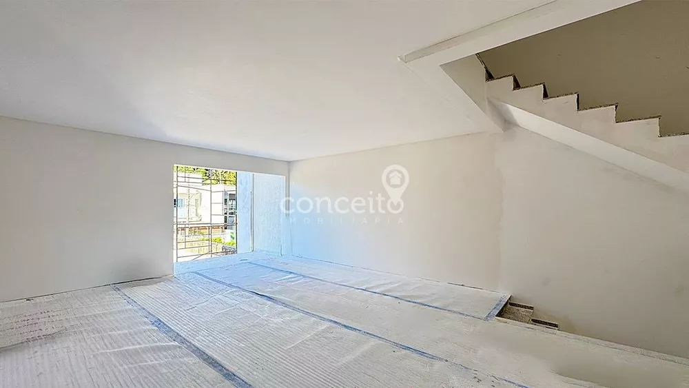 Casa, 3 quartos, 224 m² - Foto 1