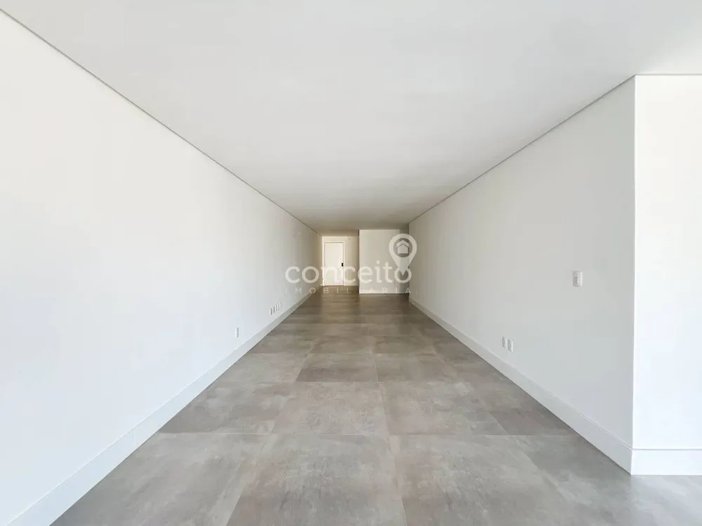 Apartamento, 3 quartos, 194 m² - Foto 5