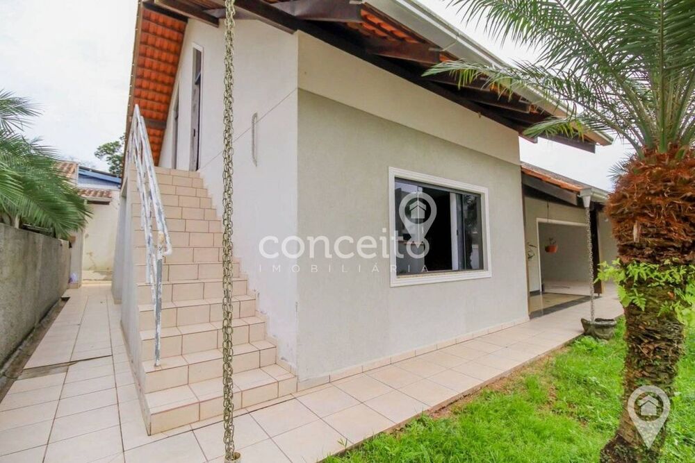 Casa à venda com 3 quartos, 188m² - Foto 4