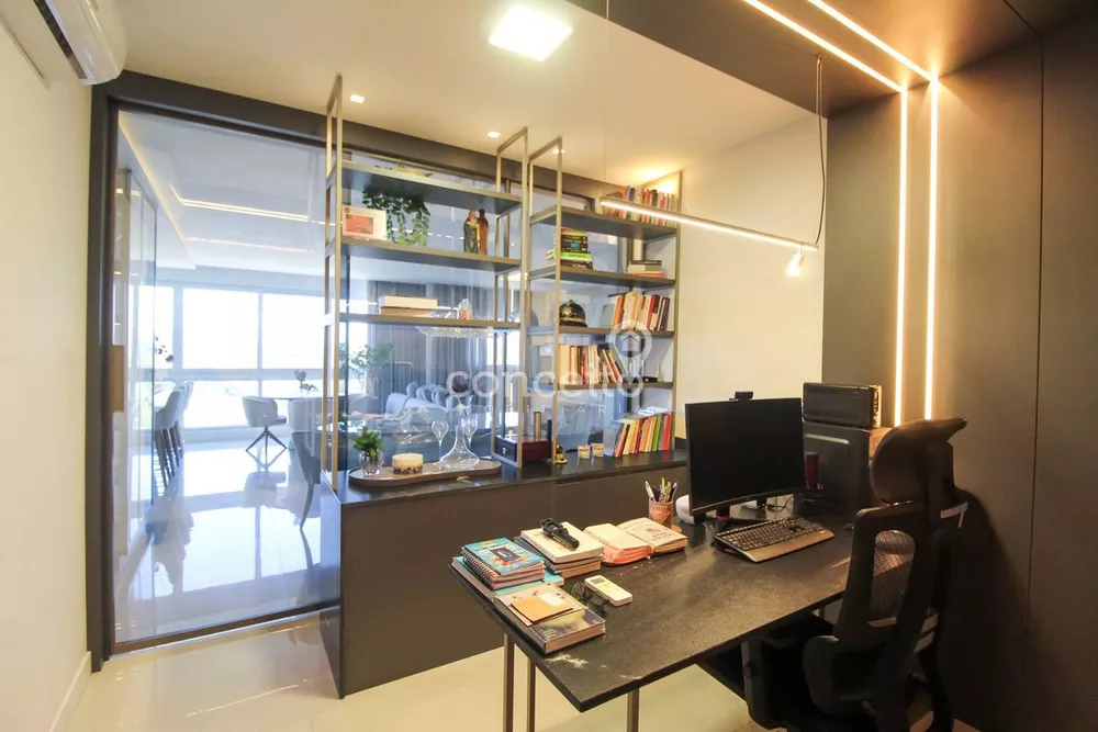 Apartamento, 3 quartos, 165 m² - Foto 2