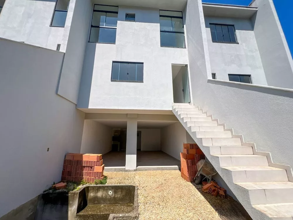 Sobrado, 3 quartos, 161 m² - Foto 2