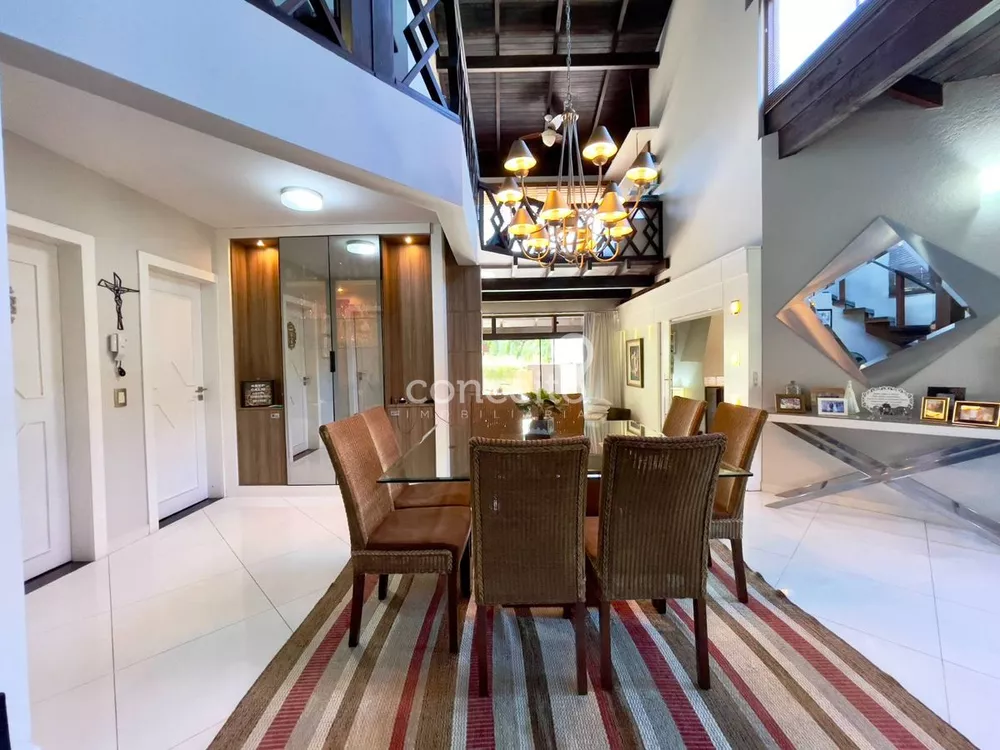 Casa, 3 quartos, 329 m² - Foto 3