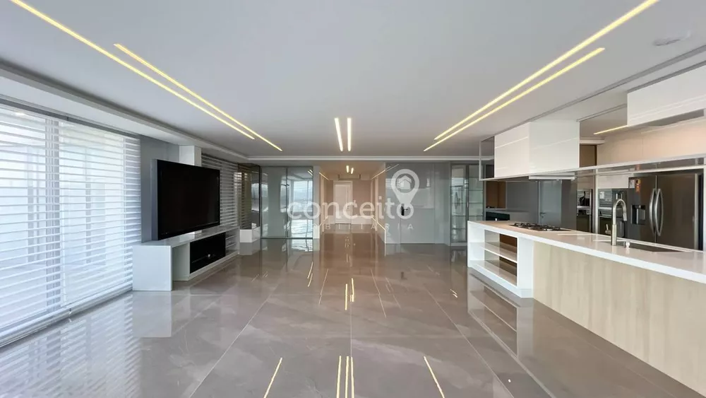 Cobertura, 3 quartos, 318 m² - Foto 4