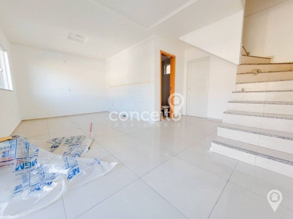 Sobrado à venda com 2 quartos, 75m² - Foto 3