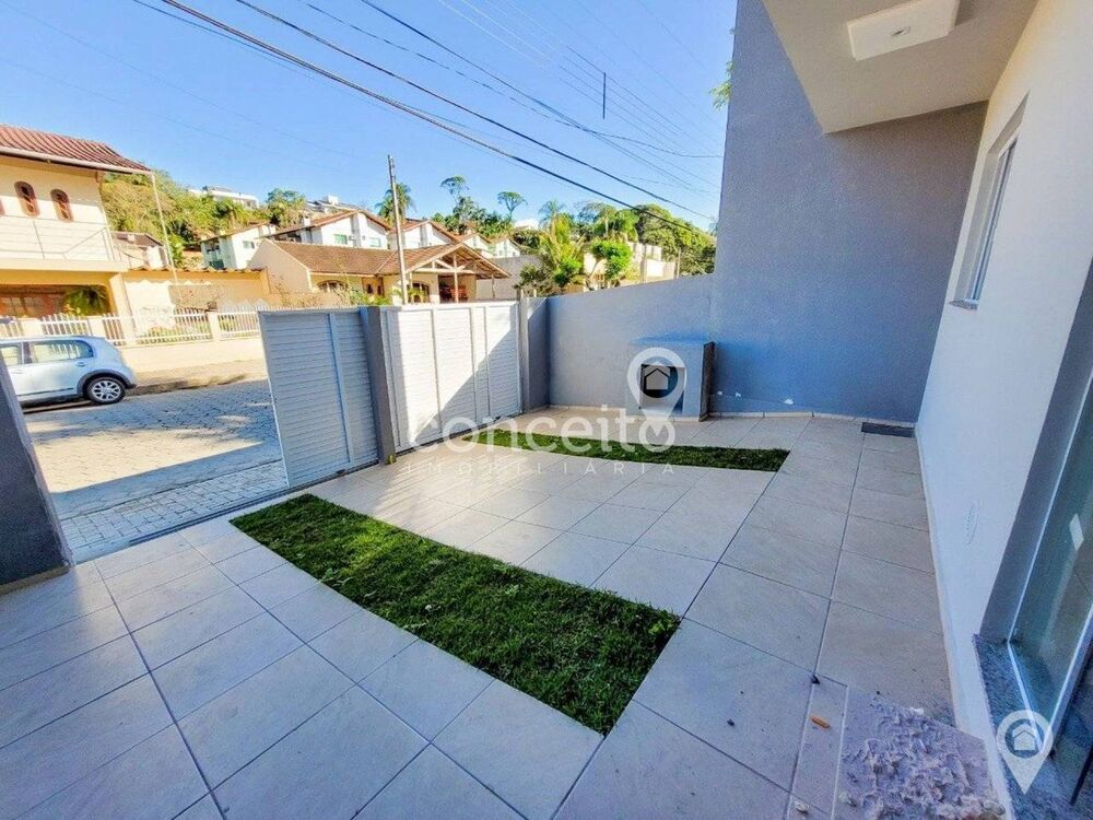 Sobrado à venda com 2 quartos, 75m² - Foto 2