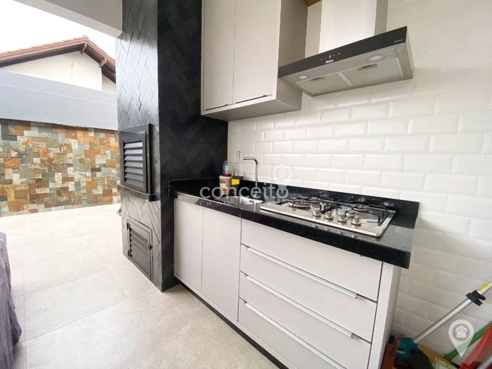 Casa, 3 quartos, 320 m² - Foto 13