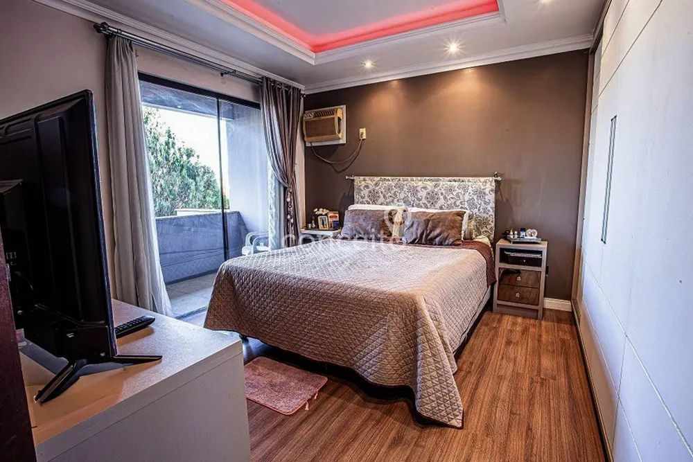 Casa, 3 quartos, 200 m² - Foto 13