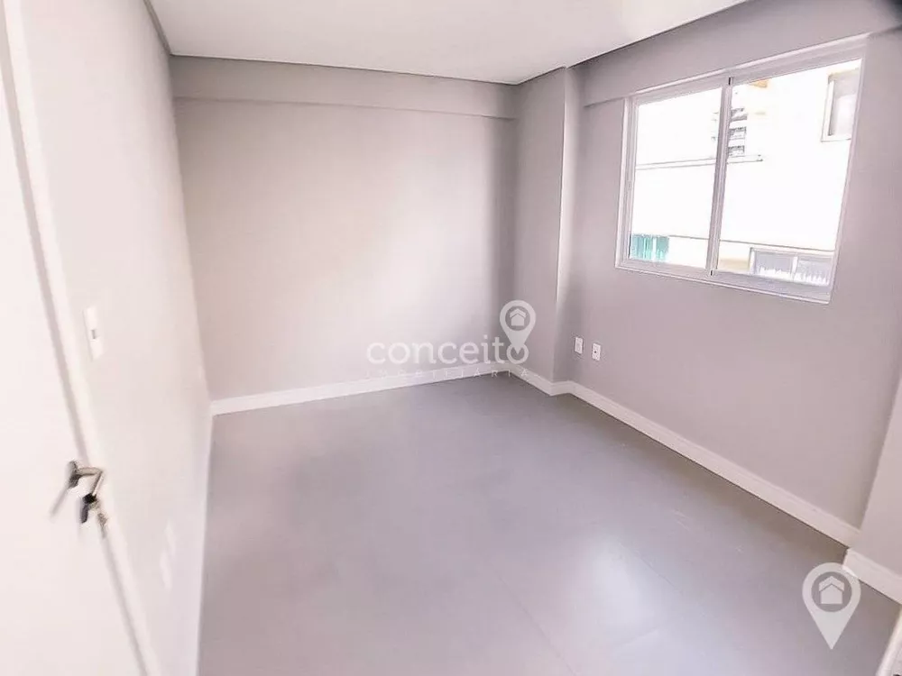 Apartamento, 3 quartos, 100 m² - Foto 2
