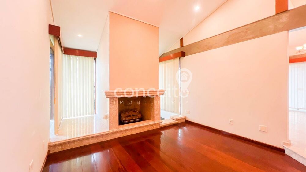Casa à venda com 4 quartos, 540m² - Foto 6