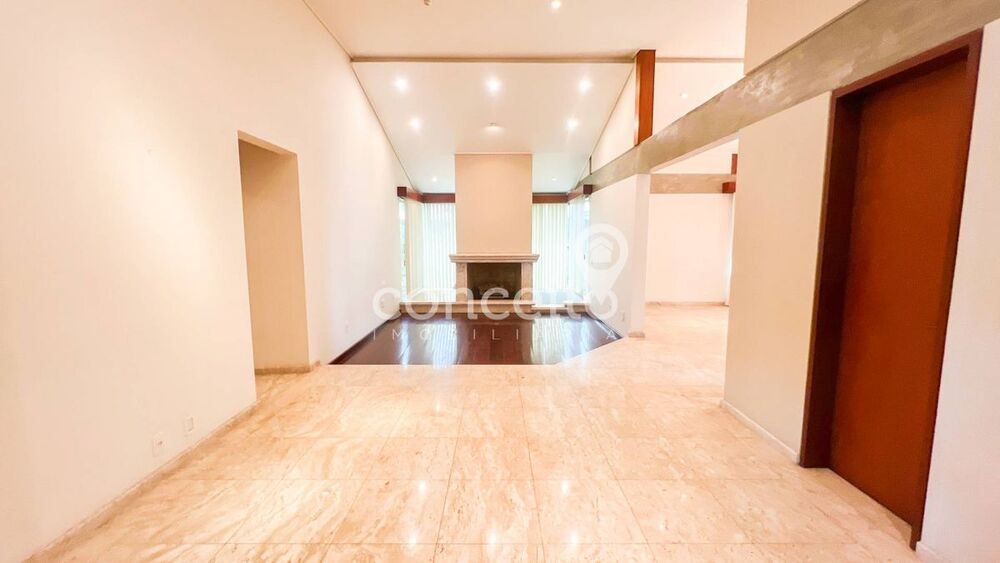 Casa à venda com 4 quartos, 540m² - Foto 5