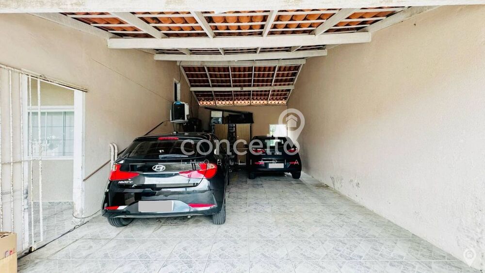 Casa à venda com 4 quartos, 267m² - Foto 4