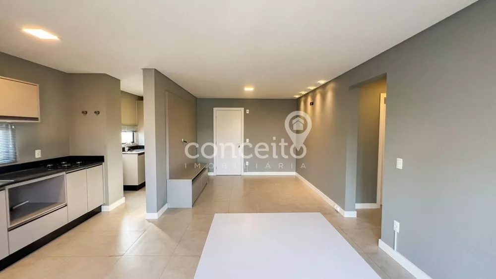 Apartamento à venda com 2 quartos, 74m² - Foto 1