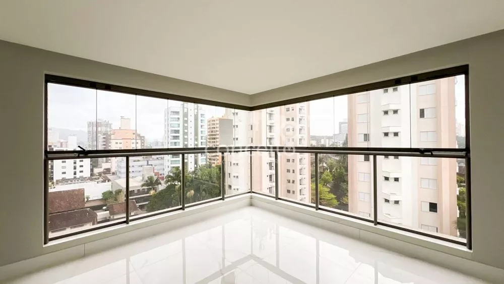 Apartamento, 3 quartos, 137 m² - Foto 4