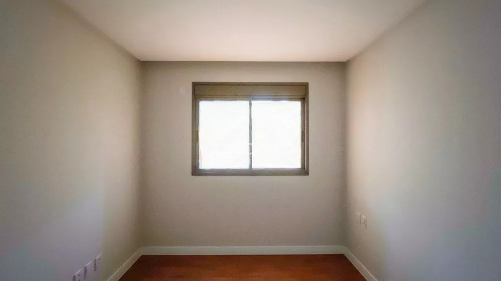 Apartamento, 3 quartos, 137 m² - Foto 2