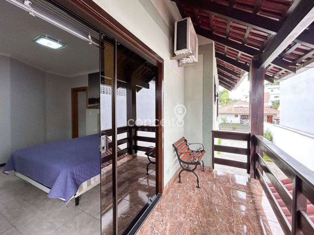 Casa, 3 quartos, 330 m² - Foto 13