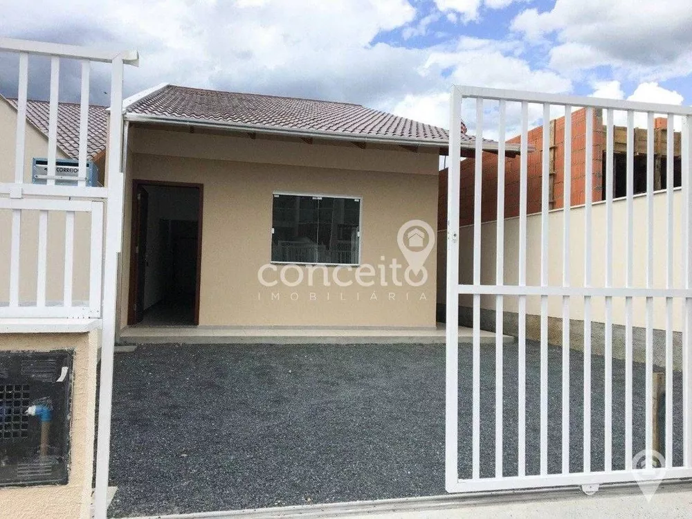 Casa à venda com 3 quartos, 87m² - Foto 1