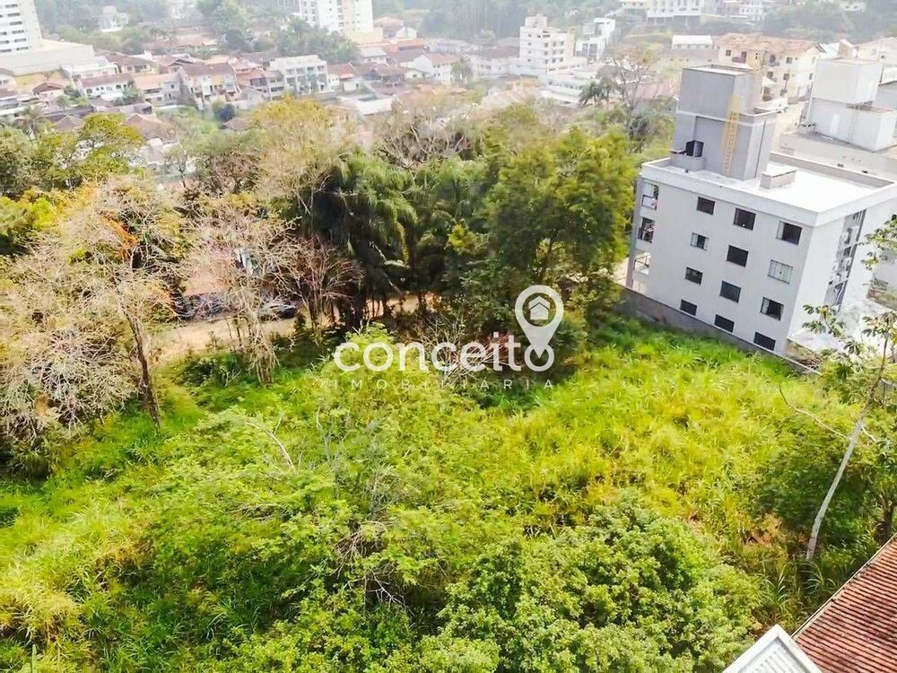 Terreno à venda, 654m² - Foto 1