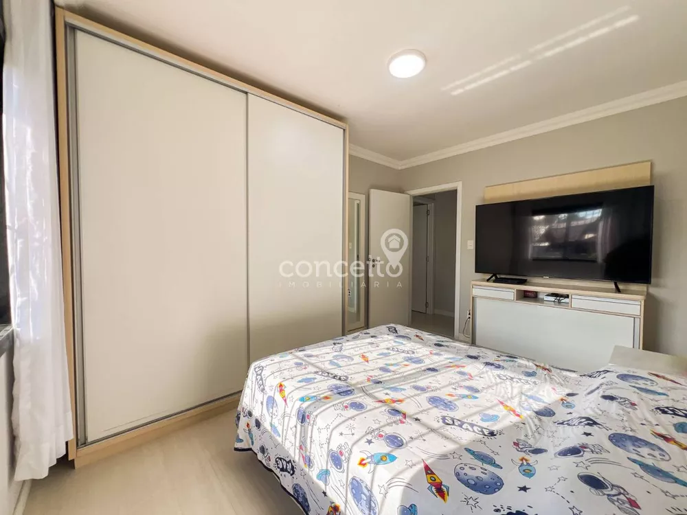 Casa, 4 quartos, 420 m² - Foto 1
