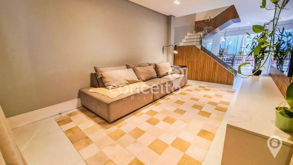 Sobrado à venda com 3 quartos, 140m² - Foto 4