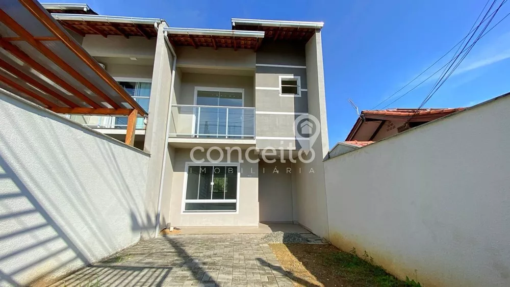 Sobrado à venda com 2 quartos, 76m² - Foto 1