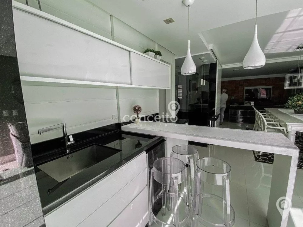 Apartamento, 3 quartos, 191 m² - Foto 4