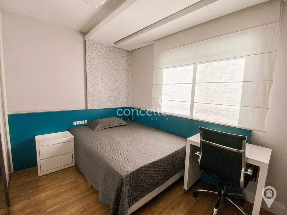 Apartamento, 3 quartos, 191 m² - Foto 1