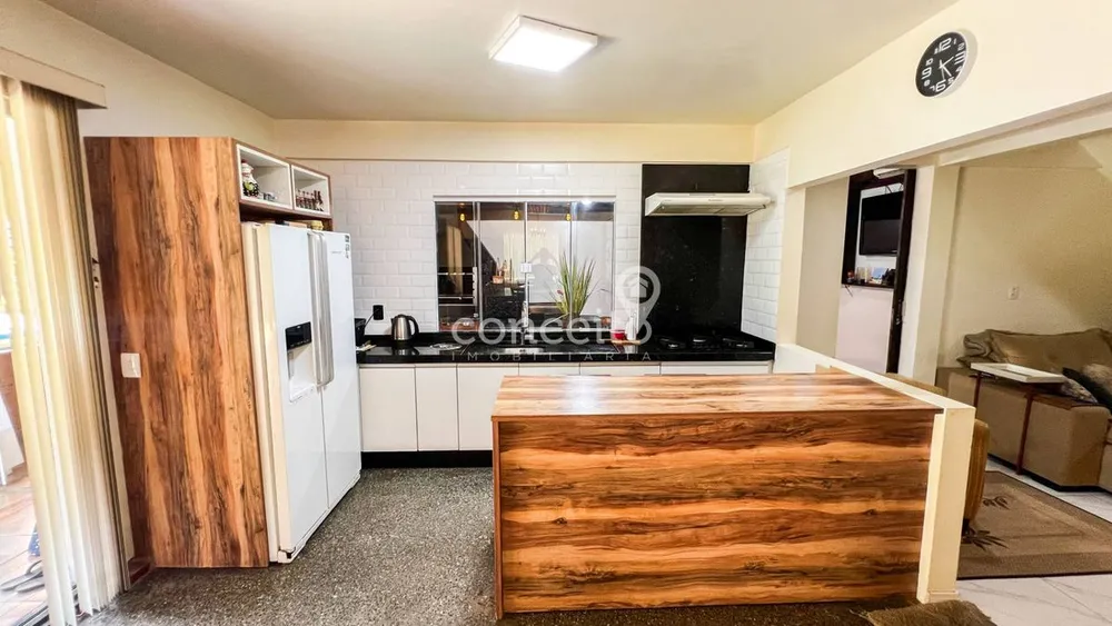 Casa, 3 quartos, 232 m² - Foto 9