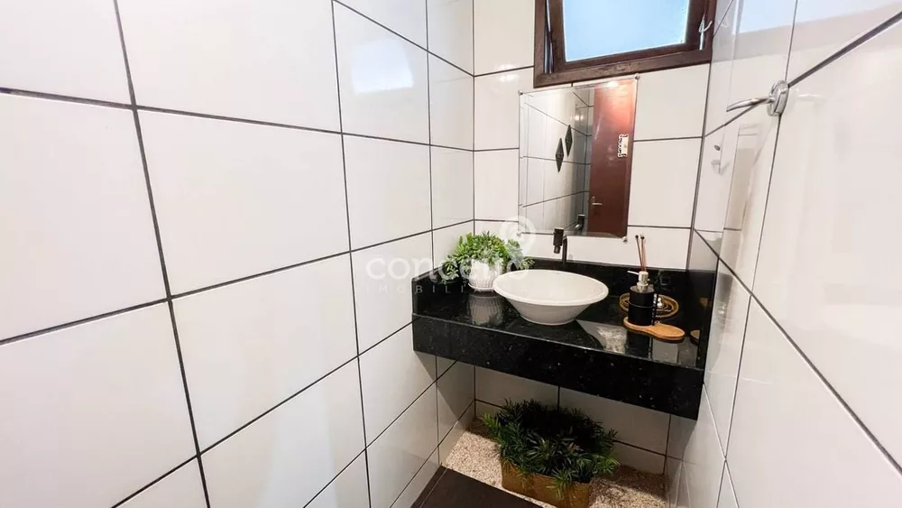 Casa, 3 quartos, 232 m² - Foto 3